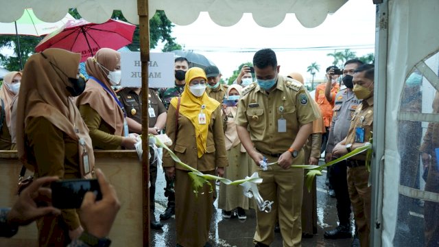 Pemkab Pangkep Buka Gerai Vaksi di Pelataran Tugu Bambu Runcing