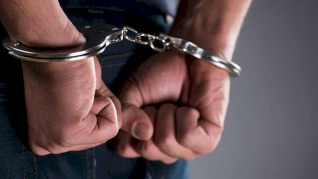 Saat Hari Guru, Belasan Pelajar di Makassar Ditangkap karena Serang Sekolah