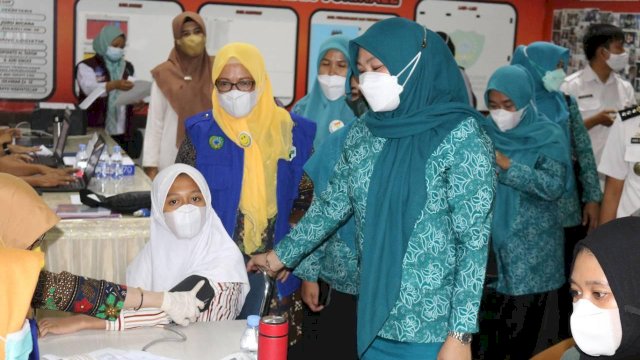 TP-PKK Kabupaten Maros Galakkan Penimbangan dan Imunisasi Balita