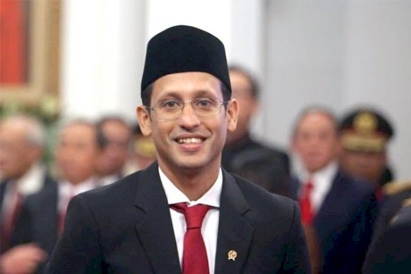 “Guru di Seluruh Indonesia Menangis dan Tertekan,” Mendikbud Nadiem di Hari Guru Nasional