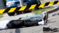 Dendam Ibunya Diperkosa, Pria Ini Penggal Rekannya di Jalan