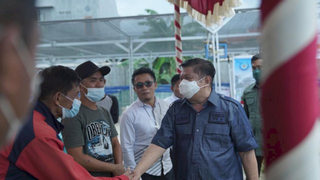 Tebar 20 Juta Benih Ikan di Selatan Sulsel, Kepala BPBAP: Berkat Perjuangan Azikin Solthan