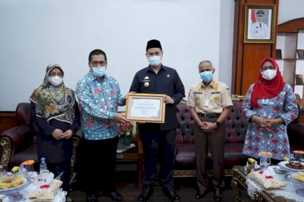 Tepat Waktu Pendataan Keluarga, Pemkab Pangkep Diganjar Penghargaan