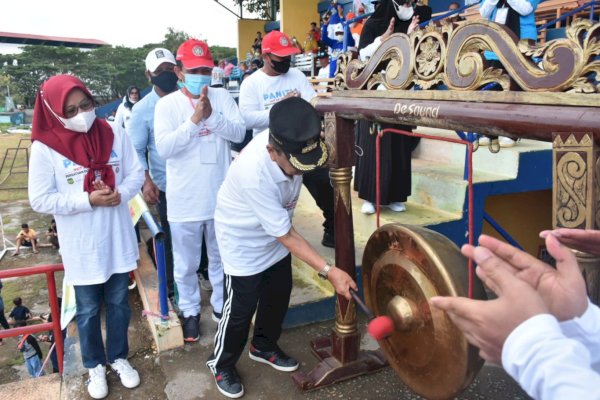Walikota Palopo Judas Buka Kegiatan Porseni dalam Rangka HGN dan HUT PGRI ke-76