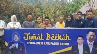 Jumat Berkah, DPD NasDem Barru Sulsel Datang Semangati dan Santuni Korban Kebakaran