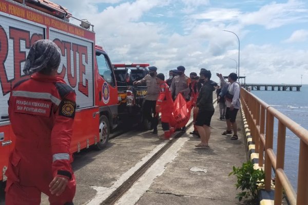 Korban Tenggelam di Pantai Barombong Makassar Merupakan Dua Bocah Bersaudara