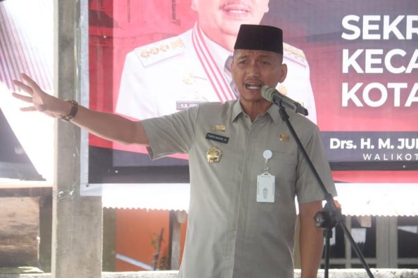 Lantik 986 Sekretaris, Farid Kasim Judas Sebut RT/RW Mitra Pemerintah Bukan hanya Simbolis