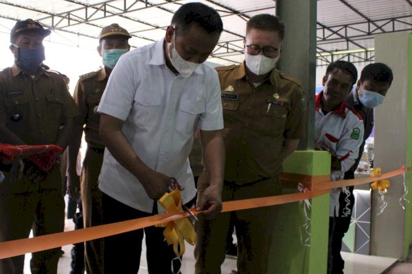 Bupati Takalar Syamsari launching PAPI DESA dan Gedung Futsal
