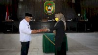 Walikota Judas Hadiri Rapat Paripurna Penyerahan Ranperda APBD Palopo 2022