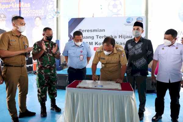 Resmikan RTH di Kawasan Perumda Air Minum Makassar, Walikota Danny: Fasilitas yang Sangat Prima