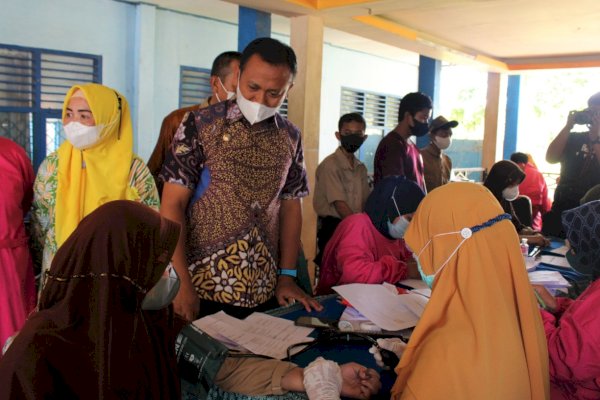 Ciptakan Herd immunity, Pemkab-TNI-Polri Gelar Vaksinasi Massal Se-Kabupaten Takalar