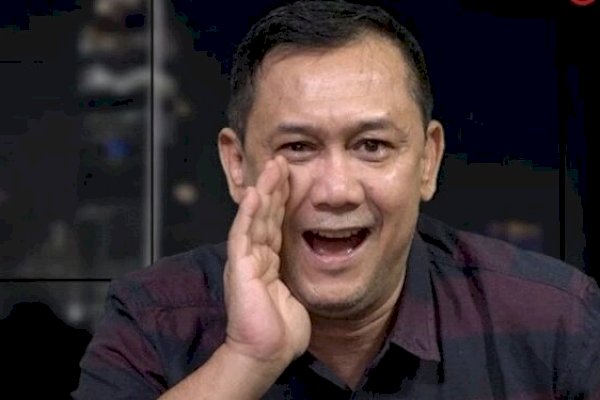 Denny Siregar: Majelis Ulama Tak Perlu Dibubarkan, Nanti Juga Habis Sendiri