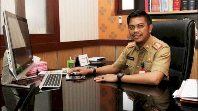 Kepala Bapenda Makassar, Firman Pagarra