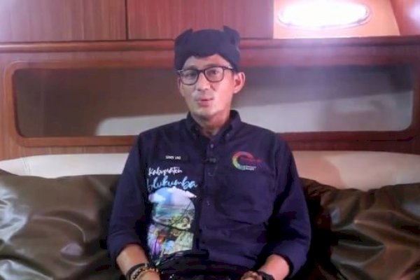 Merinding! Kapal Sandiaga Uno Dihantam Ombak Besar saat ke Selayar Sulsel, Sempat Jatuh-Barang Berhamburan