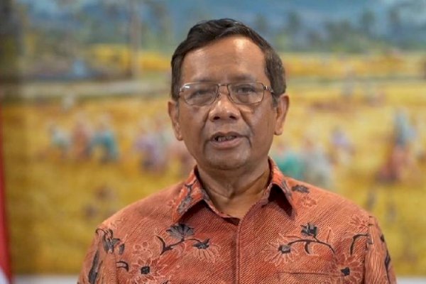 Jangan Terprovokasi Pemerintah Serang MUI Melalui Densus, Mahfud MD: Farid Okbah Memang Sudah Lama Dibuntuti!