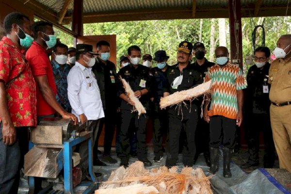 Mentan SYL Dorong Hutan Sagu Papua Barat Menjadi Lahan Agrowisata