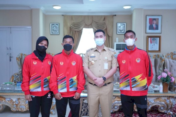 Bupati Pangkep Yusran Lepas Atlet dan Pelatih Betanding di PON Papua