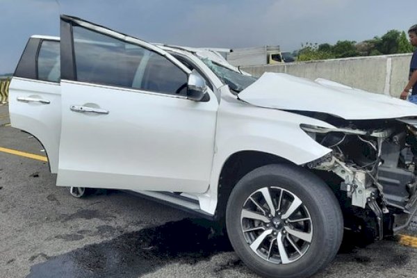 Artis Vanessa Angel dan Suami Alami Kecelakaan di Tol Nganjuk