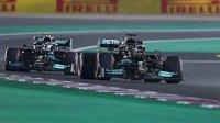 F1GP Qatar: Lewis Hamilton Sukses Asapi Verstappen, Fernando Alonso Akhirnya kembali Naik Podium