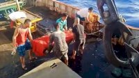 Adu Jotos di Atas Kapal, 1 ABK Tewas Ditendang ke Laut
