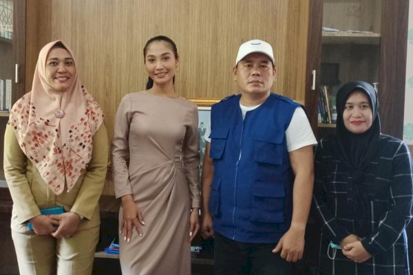 Karemuddin Ajak Warga Luwu Utara Beri Doa-Dukungan ke Reskyana Hidayat Ikut Audisi Putri Indonesia 2022