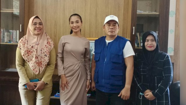 Karemuddin Ajak Warga Luwu Utara Beri Doa-Dukungan ke Reskyana Hidayat Ikut Audisi Putri Indonesia 2022