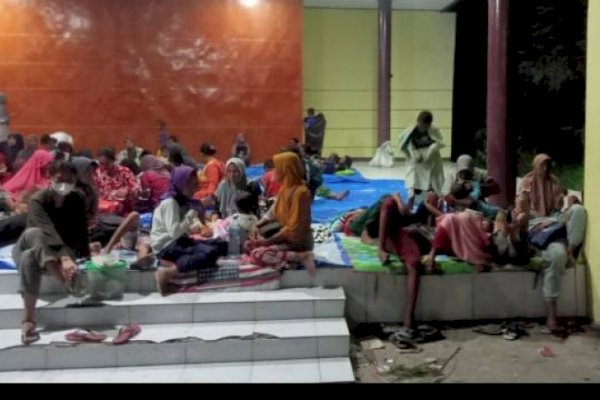 3.900 Warga Selayar Sulsel Mengungsi Pasca Gempa Berpotensi Tsunami