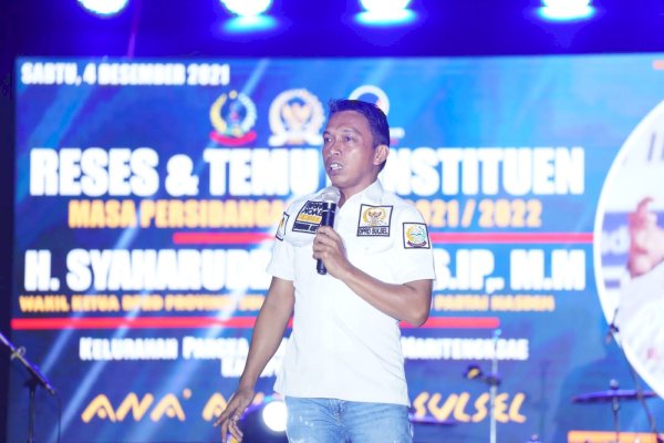 Megah-Merakyat, Konsep Baru Reses Syaharuddin Alrif di Sidrap Sulsel, Warga Terhibur