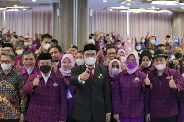 Hadiri Pelantikan DPC Hikma Makassar, Danny Pomanto Minta Sinergitas Perangi Covid-19