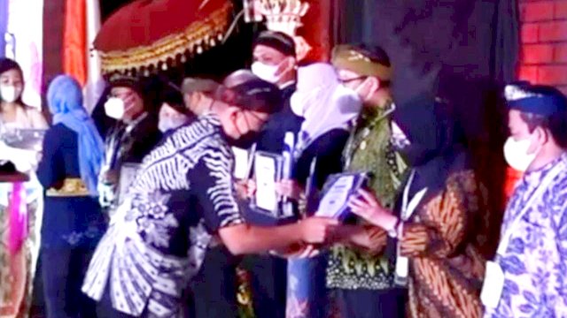 Mantap! Media Sosial Pemkab Gowa Terbaik Ketiga Se-Indonesia