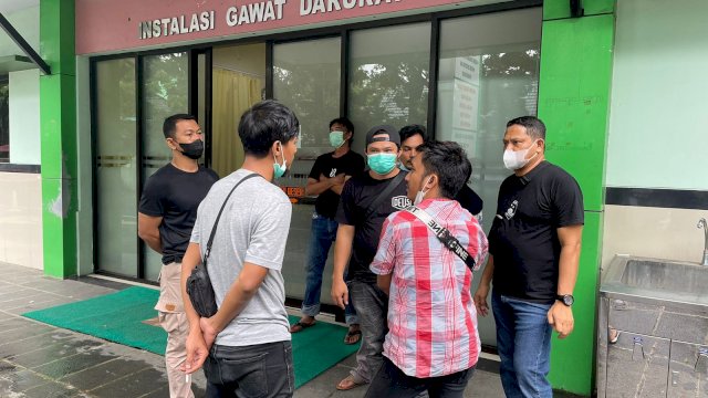 Seorang pria berinisial AB (30) yang diketahui bekerja sebegai Security tewas usai nongkrong di kafe Noyu, Jalan Syarif Al Qadri, Kecamatan Makassar, Kota Makassar, Sulsel. 