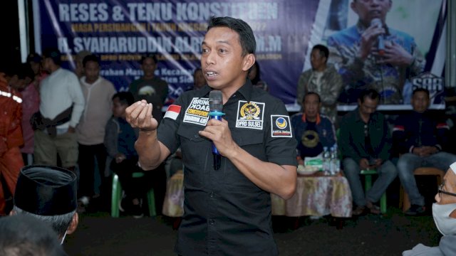 Wakil Ketua DPRD Sulsel Syaharuddin Alrif melakukan reses di Kabupaten Sidrap. 