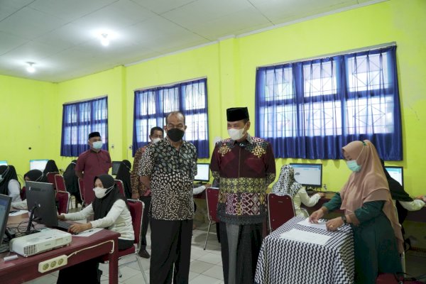 Bupati Basmin Pantau Seleksi Penerimaan PPPK Guru di Luwu Sulsel