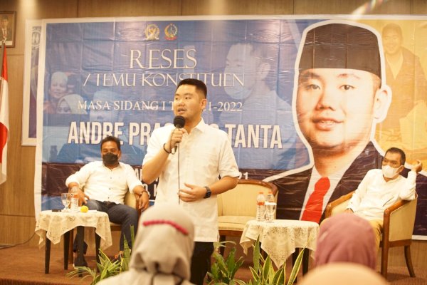 Legislator NasDem Sulsel Andre Tanta Terima Keluhan Warga Patunuang Soal Drainase