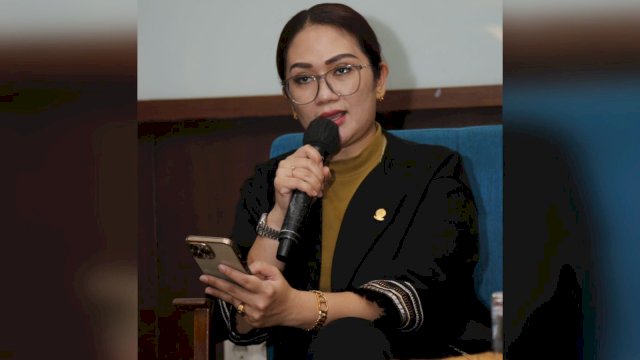 Legislator Golkar Debbie Rusdin Sosialisasikan Ranperda Transformasi Perpustakaan.