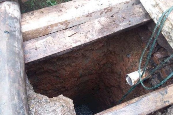 Petugas Bangunan Terperosok ke Dalam Septictank, Puluhan Petugas Damkar Dikerahkan