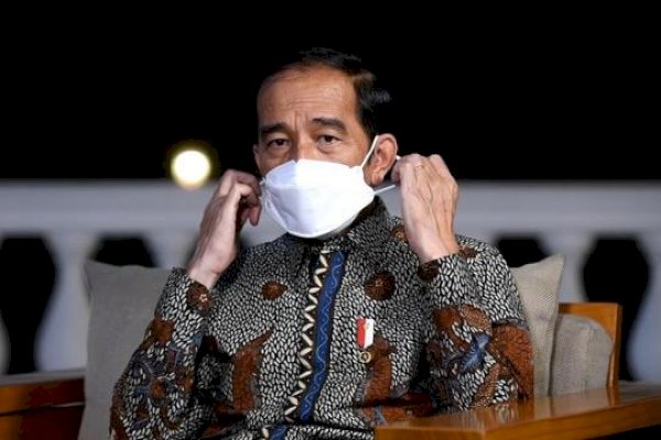 Jokowi: Pasien Omicron Tak Bergejala Silakan Isolasi di Rumah 5 Hari Saja