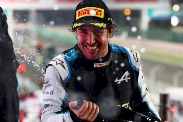 Fernando Alonso jadi Driver Tertua di F1 2022