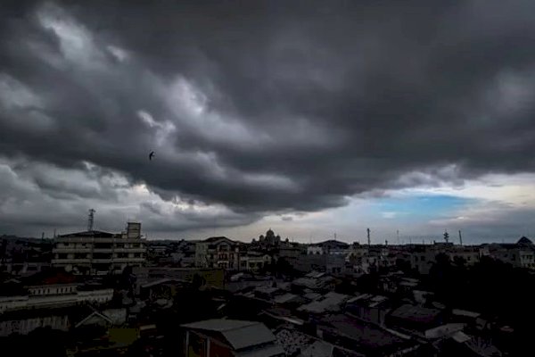 Waspada! BMKG Keluarkan Peringatan Dini Potensi Gelombang Tinggi Capai 4 Meter, Ini Daftar Wilayahnya