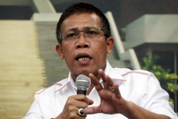 Datang ke Pengadilan, Masinton Pasaribu Beri Dukungan ke Azis Syamsuddin