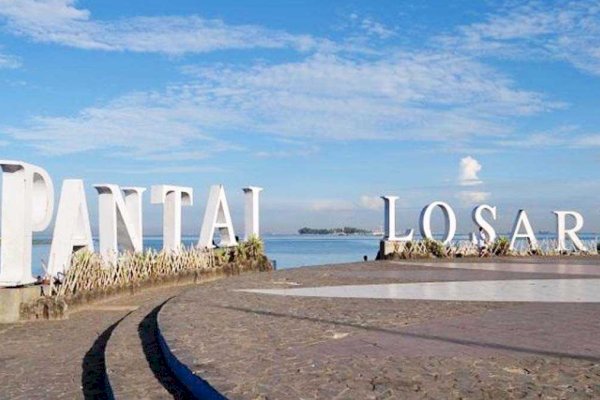 Kawasan Anjungan Pantai Losari Makassar Akan Dijadikan Pusat Atraksi