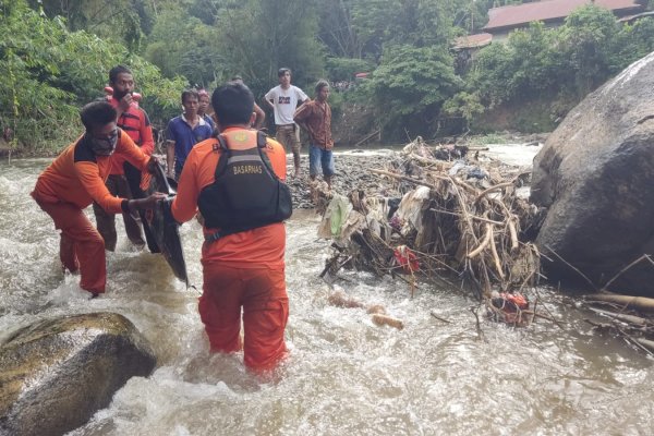 Bocah SD di Toraja Utara Hilang Terseret Arus Sungai Ditemukan, Evakuasi Penuh Dramatis-Kerja Keras