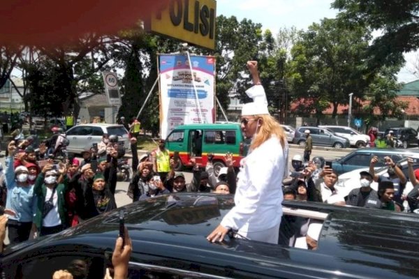 Tiba di Polda Jabar, Habib Bahar: Bila Saya Dipenjara, Keadilan-Demokrasi Sudah Mati