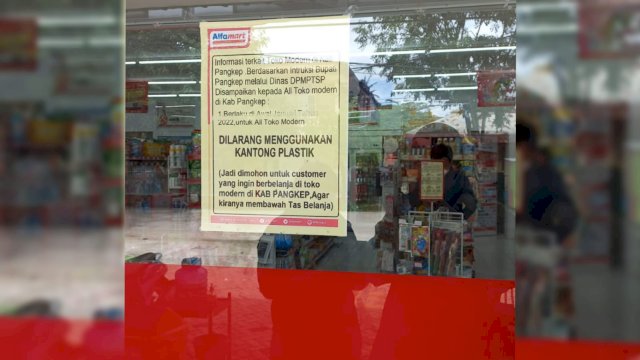 Himbauan Bupati Pangkep mengenai Pengurangan pengunaan Kantong Plastik.