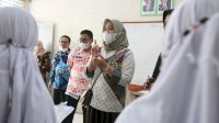 Wawali Fatmawati Rusdi Pantau Screening Siswa SD Gunakan GeNose