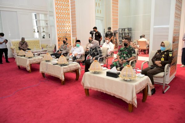 Percepatan Vaksinasi di Sulsel, Walikota Palopo Judas Amir Ikuti Rakor Penanganan Covid-19