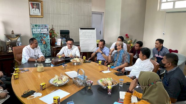 Usai MoU Join Promotion Wisata Sulsel di Mandalika, Dispar - BPPD Libatkan Pelaku Industri Pariwisata.(F-Humas)