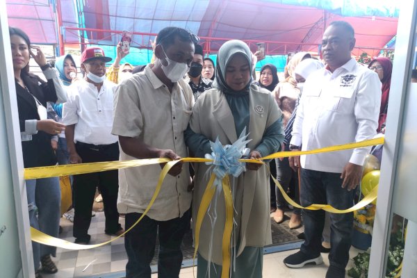 Grand Opening Frozen Fadhil Songka di Palopo Sulsel