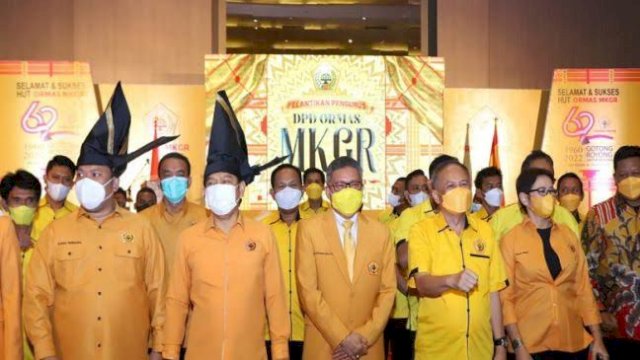 HUT-Pelantikan MKGR Sulsel di Makassar.