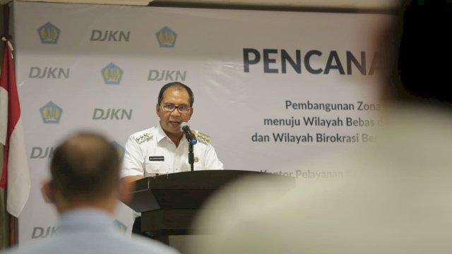 Walikota Danny Pomanto.